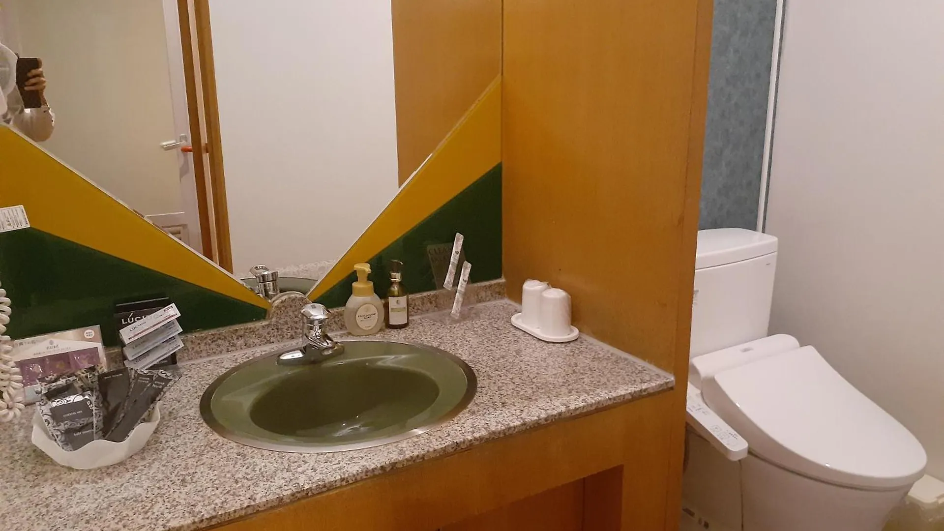 Hotel Moana Otsuka Tokyo 3*,
